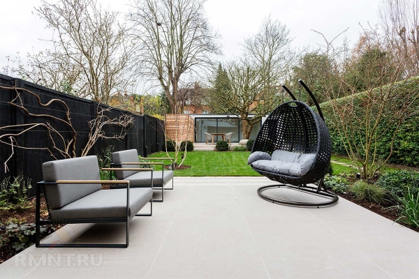 





Подвесные кресла-капсулы в саду: фотоподборка



