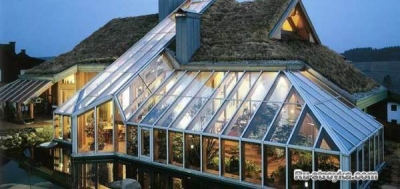 Стеклянная крыша: особенности конструкции